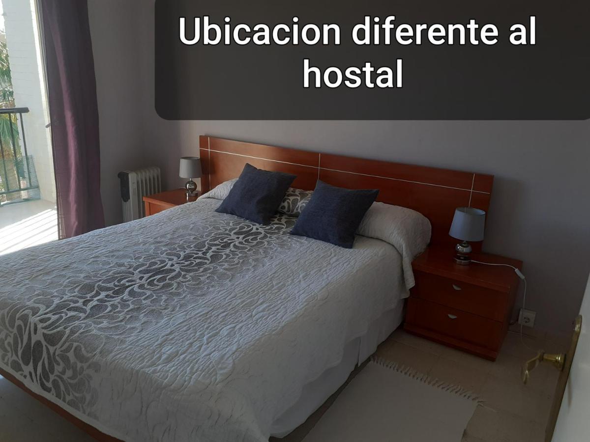 Hostal Oasis Dénia Exterior foto