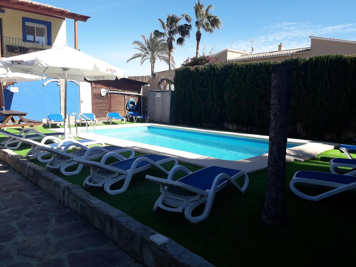 Hostal Oasis Dénia Exterior foto