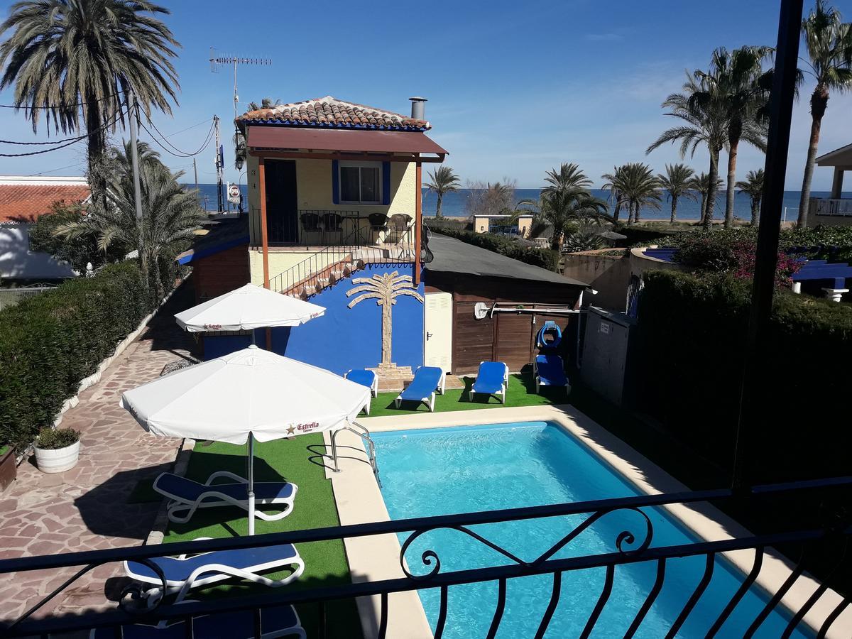 Hostal Oasis Dénia Exterior foto