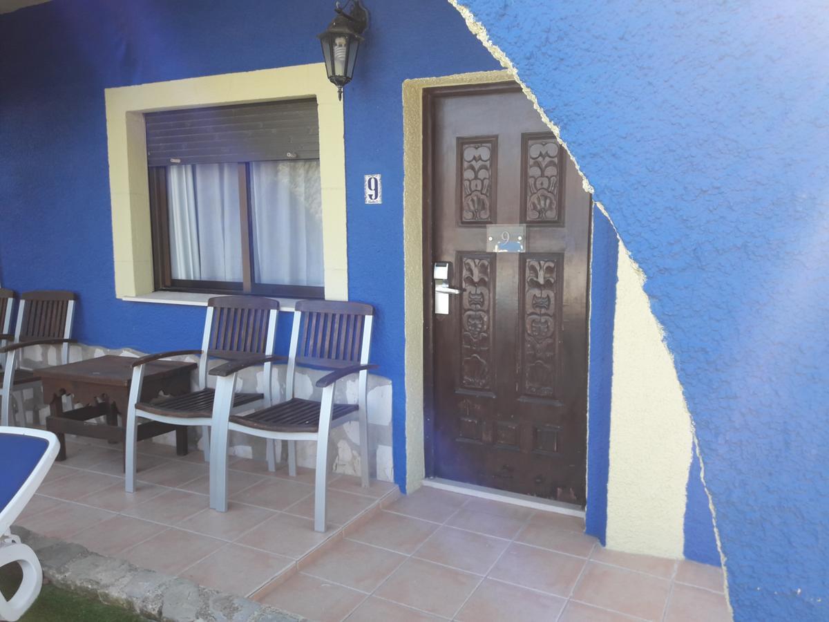 Hostal Oasis Dénia Exterior foto