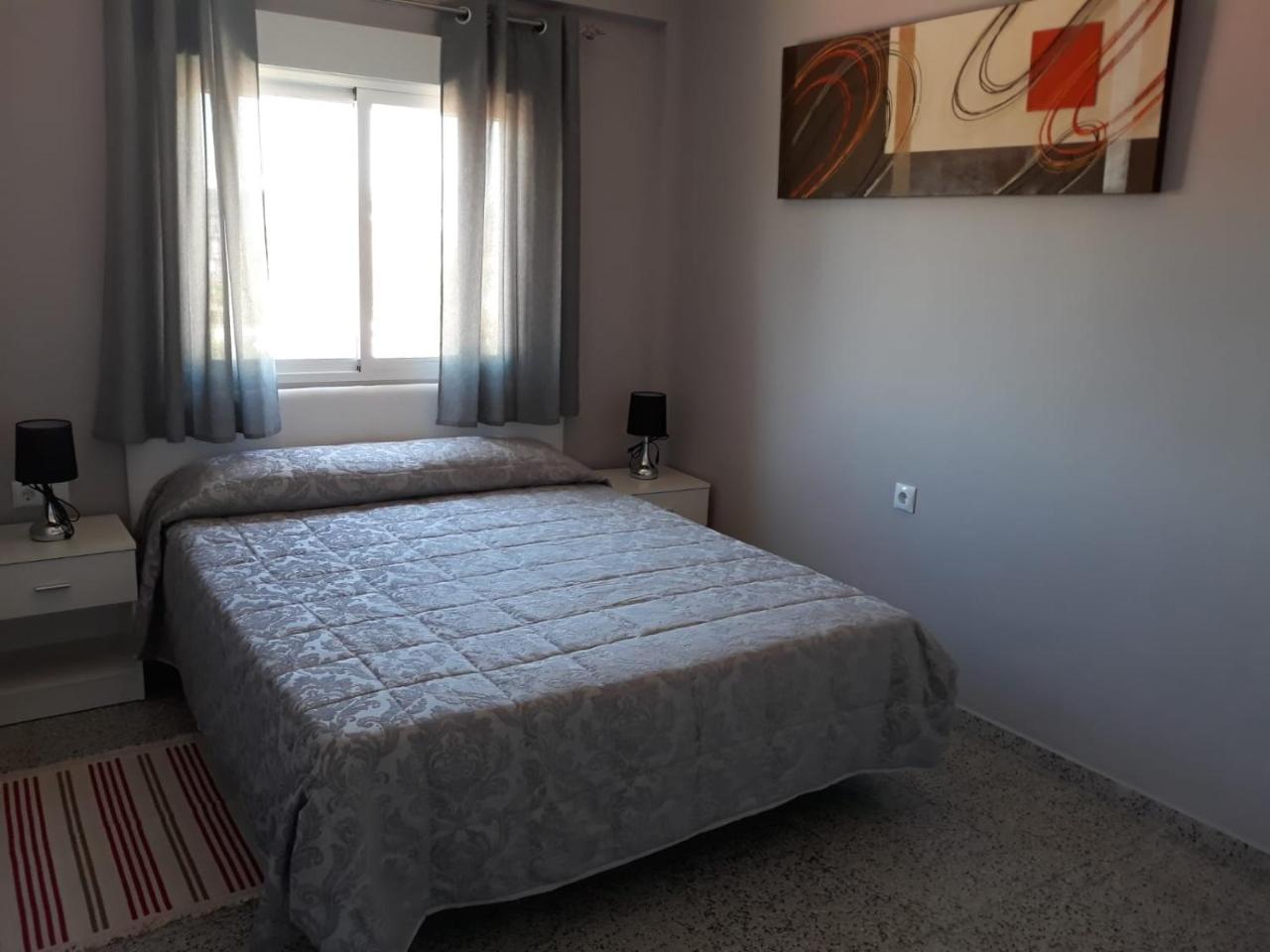 Hostal Oasis Dénia Exterior foto