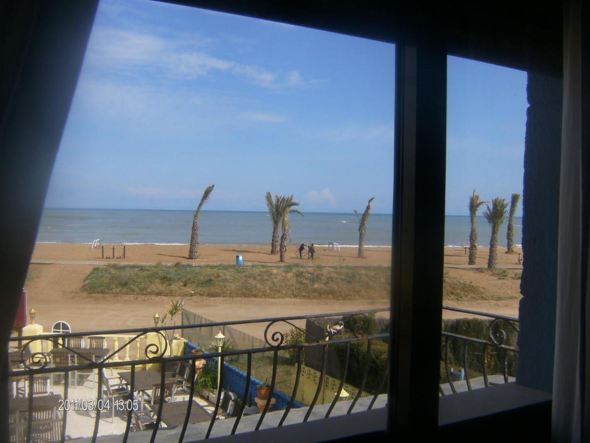 Hostal Oasis Dénia Exterior foto